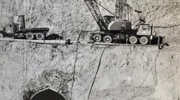 Blowering Dam construction 1965 – diversion tunnel.